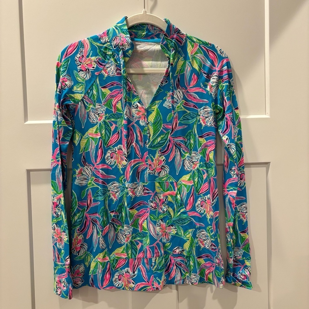 Lilly Pulitzer Luxletic Cassi Popover - Picture 1 of 7